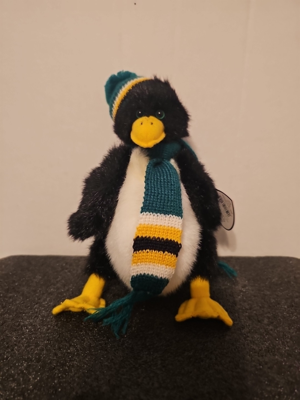 TY Attic Treasure Waddlesworth Penguin Plush Stuffed Animal Vintage NWT